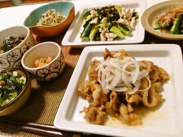 豚バラの生姜焼きと身体にいい副菜たち By ちぃﾄﾝ クックパッド みんながのせた献立