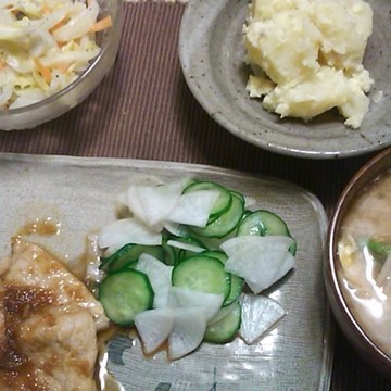 生姜焼の夕食　140220