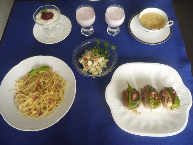 おうち花見 息子とふたりランチ By スタイリッシュママ クックパッド みんながのせた献立