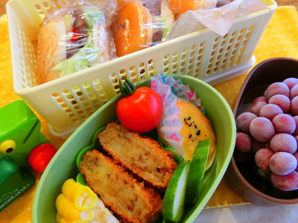 お弁当✿プチバーガー*ゆで卵の明太マヨ