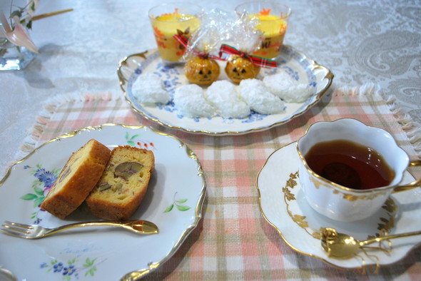 明日の準備も美味しい紅茶でちょっと休憩♪