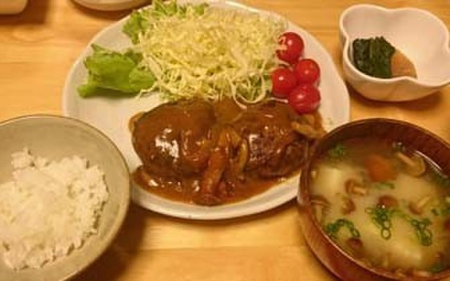 煮込みハンバーグ 付け合わせの献立 クックパッド 簡単おいしいみんなのレシピが360万品