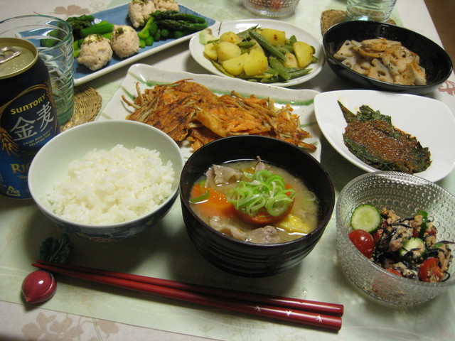 お肉も魚も食べたい 欲張り晩御飯 By 時花菜 クックパッド みんながのせた献立