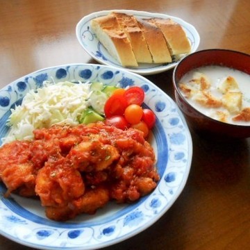 ☆鶏胸肉のトマト煮の晩ごはん☆