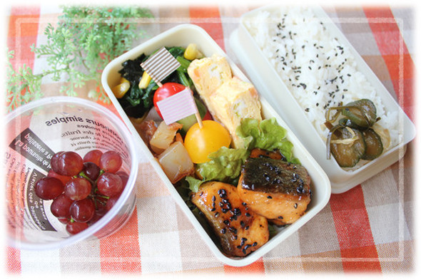 秋鮭のみりん照り焼きのお弁当