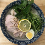 カリカリ肉餃子 タレなしでお弁当にも レシピ 作り方 By Gumemi Tam クックパッド 簡単おいしいみんなのレシピが359万品